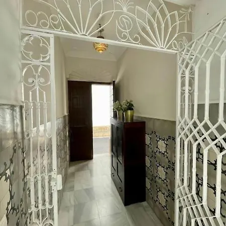 Ginva - Casa Palacio La Templanza بيت للعطل